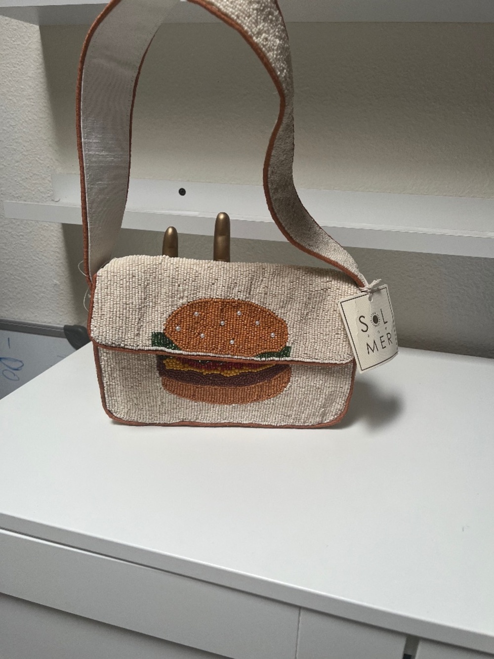 🍔 Sol & Mer Hamburger Beaded Shoulder Bag – NWT